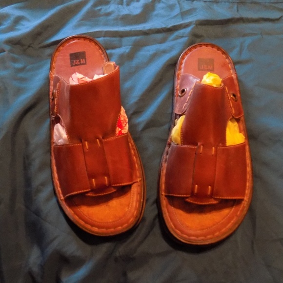 johnston murphy sandals mens